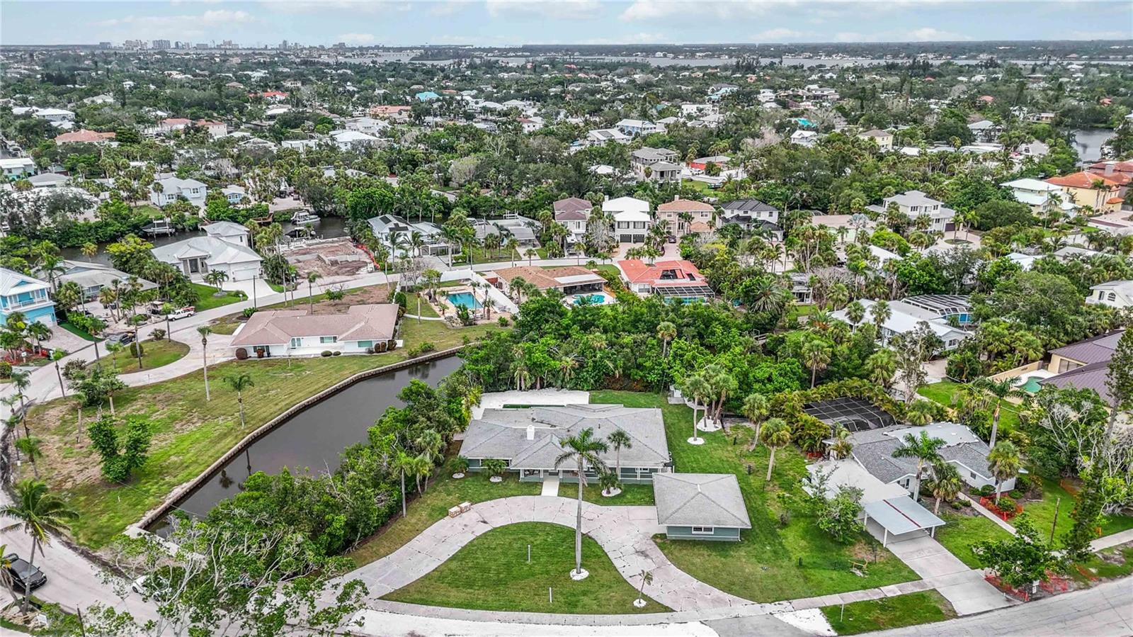311 ISLAND CIR