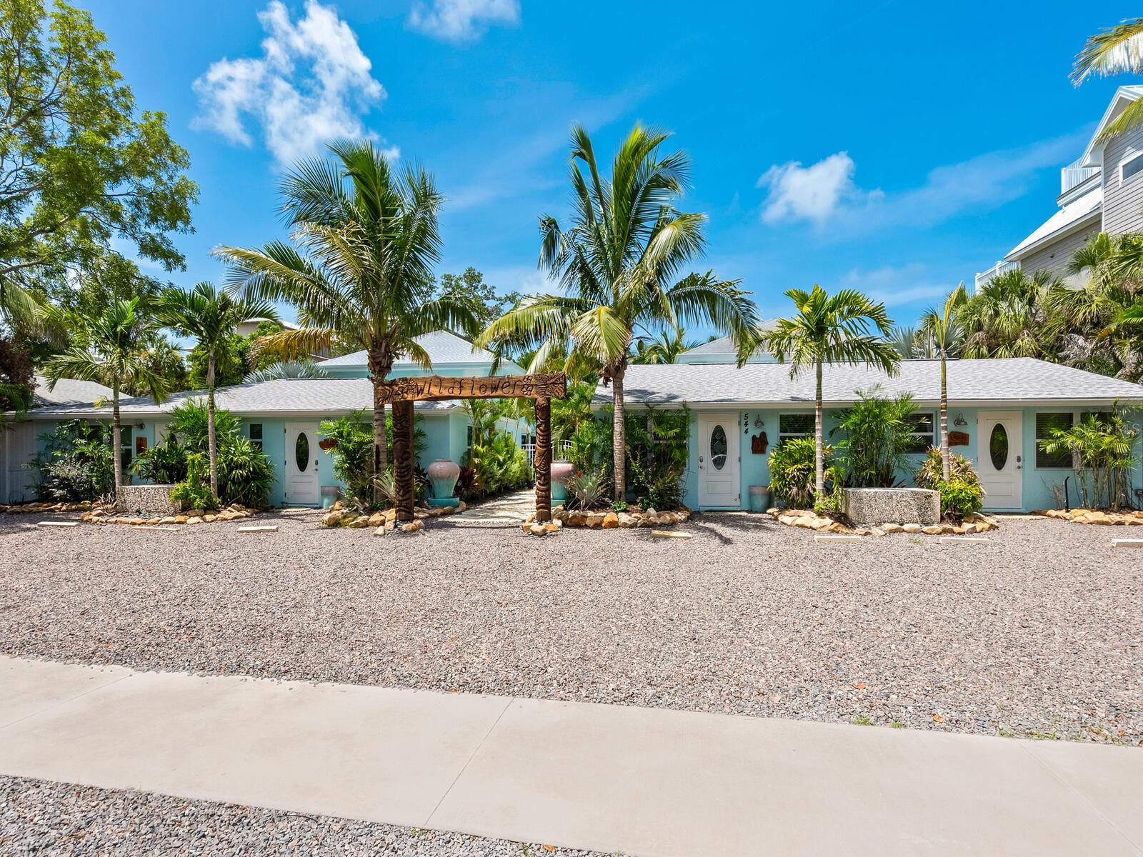544 CANAL RD