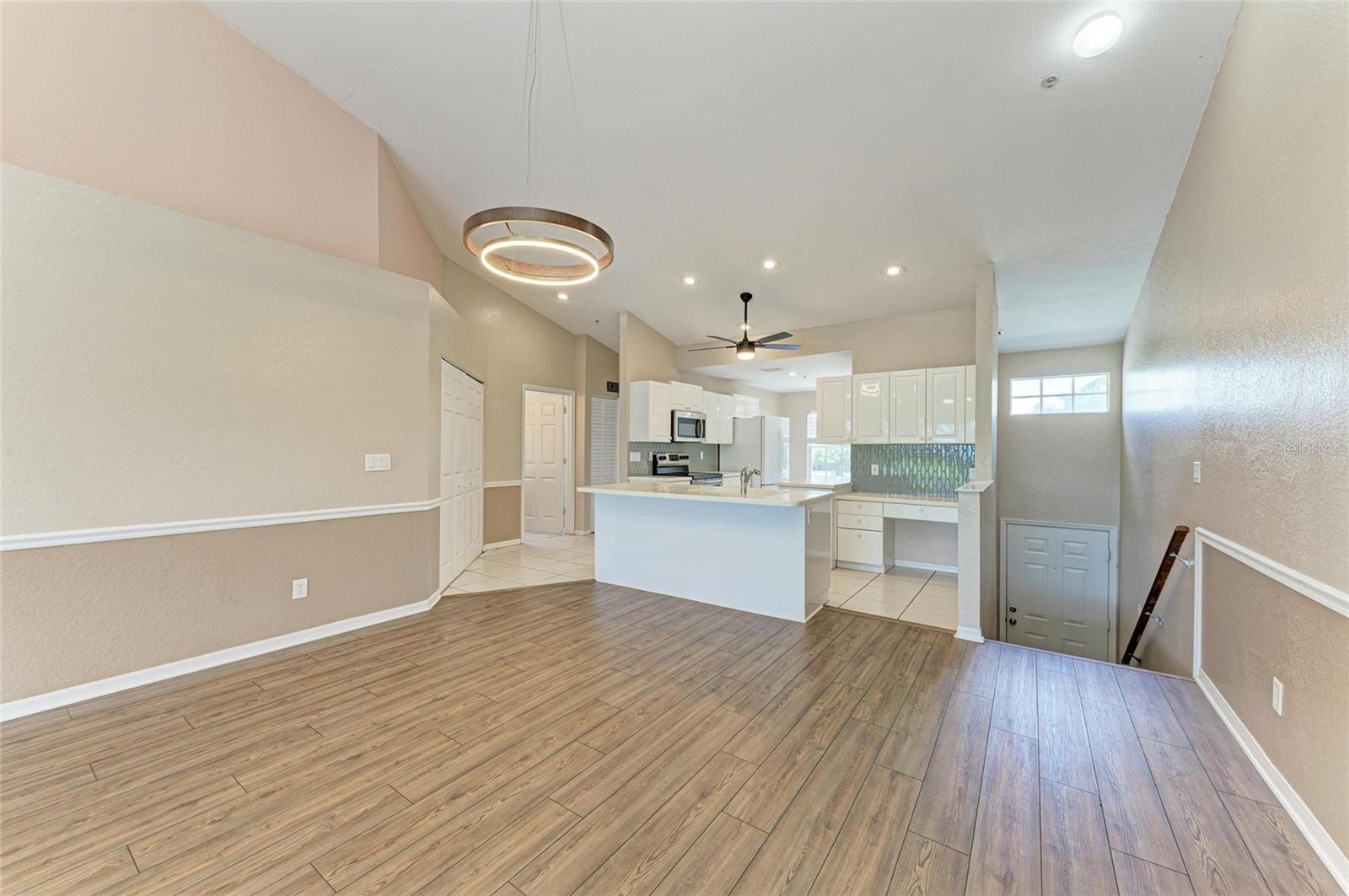 6618 PINEVIEW TER #6618