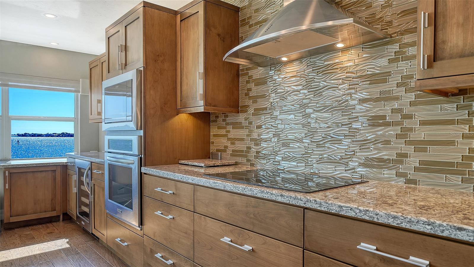 400 GOLDEN GATE PT #31