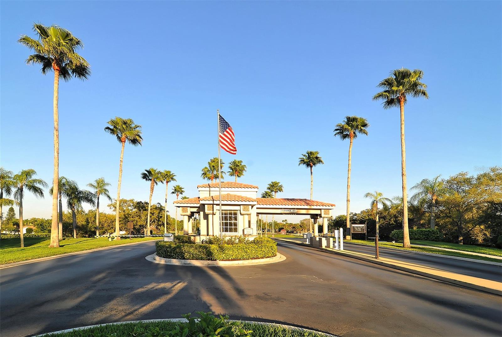 3931 TORREY PINES BLVD