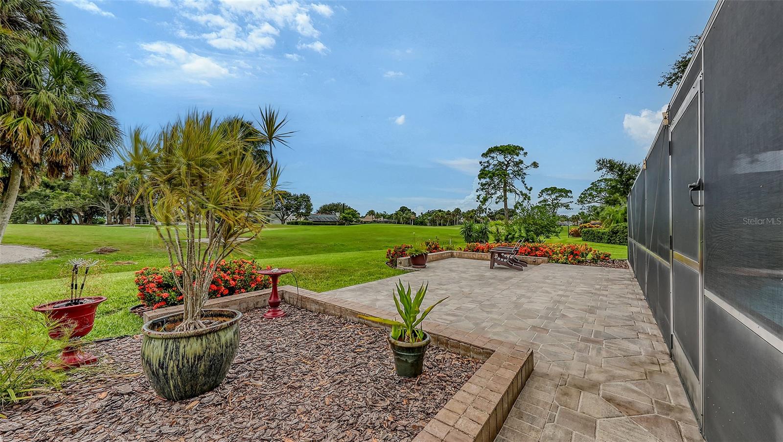 3931 TORREY PINES BLVD