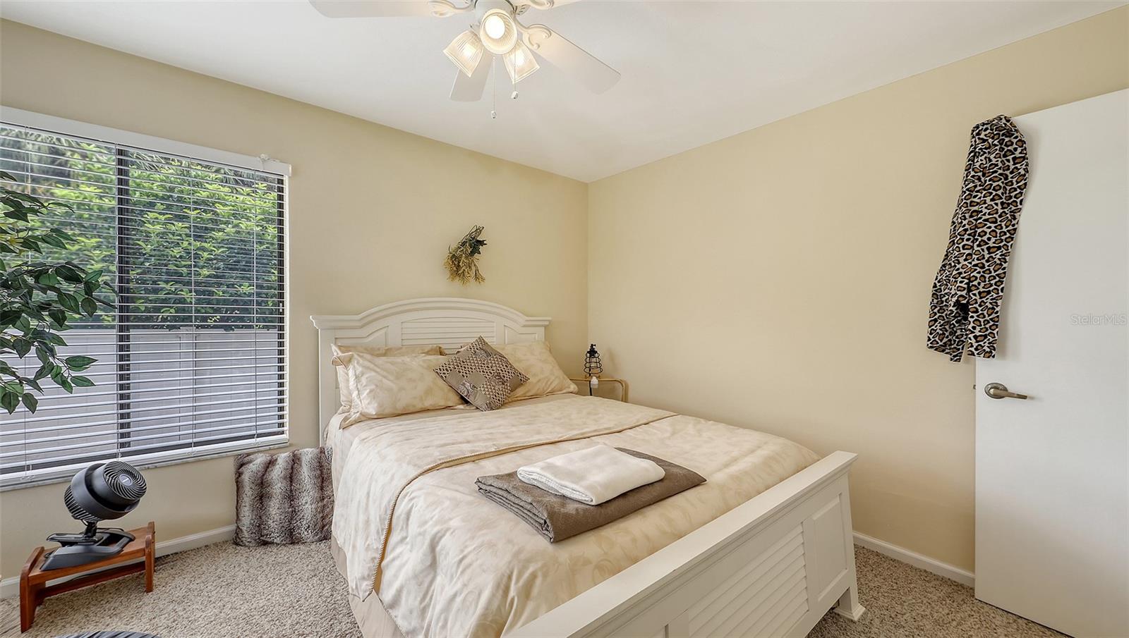 3931 TORREY PINES BLVD