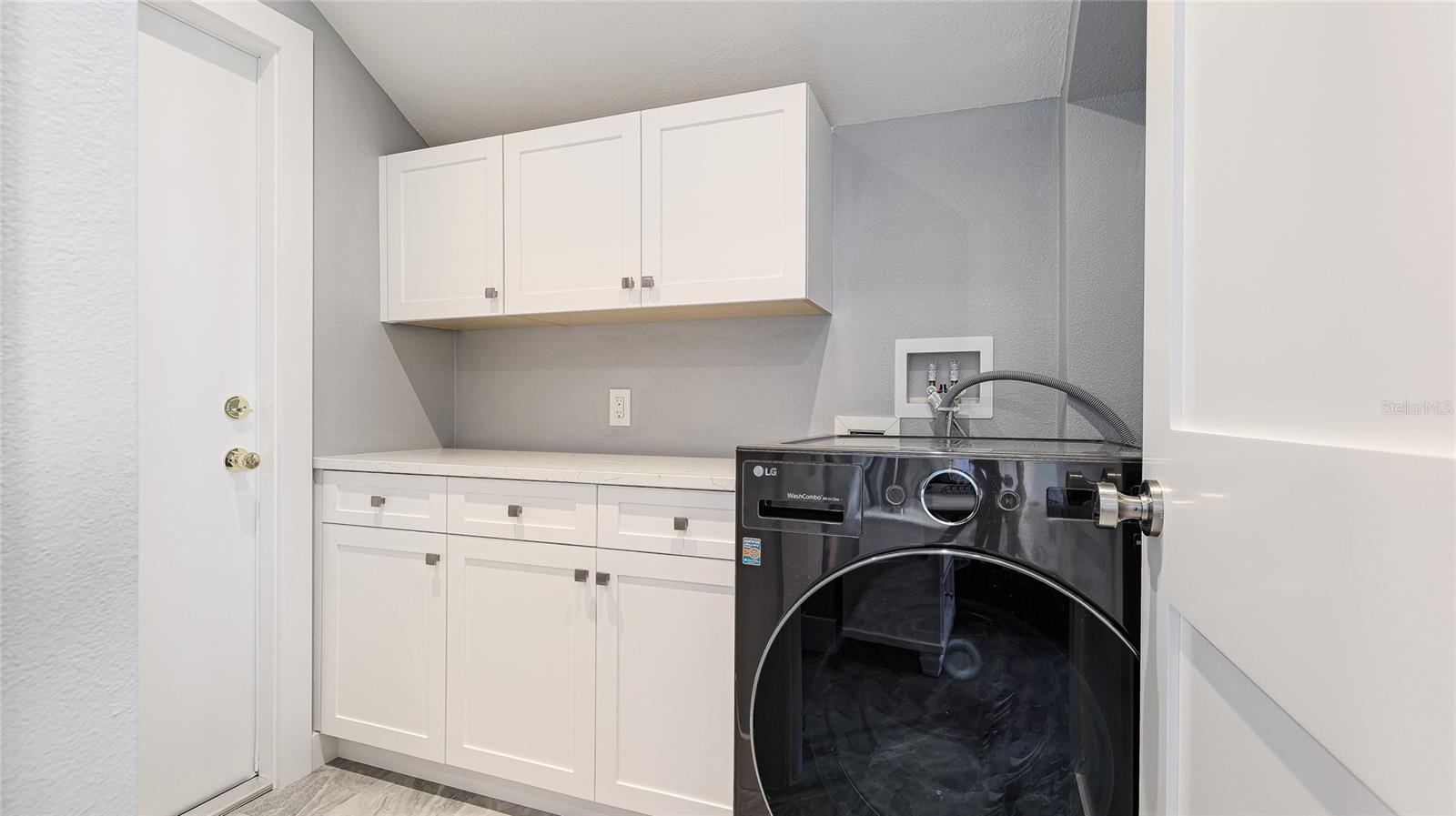 22 SANDY COVE RD #10-5W