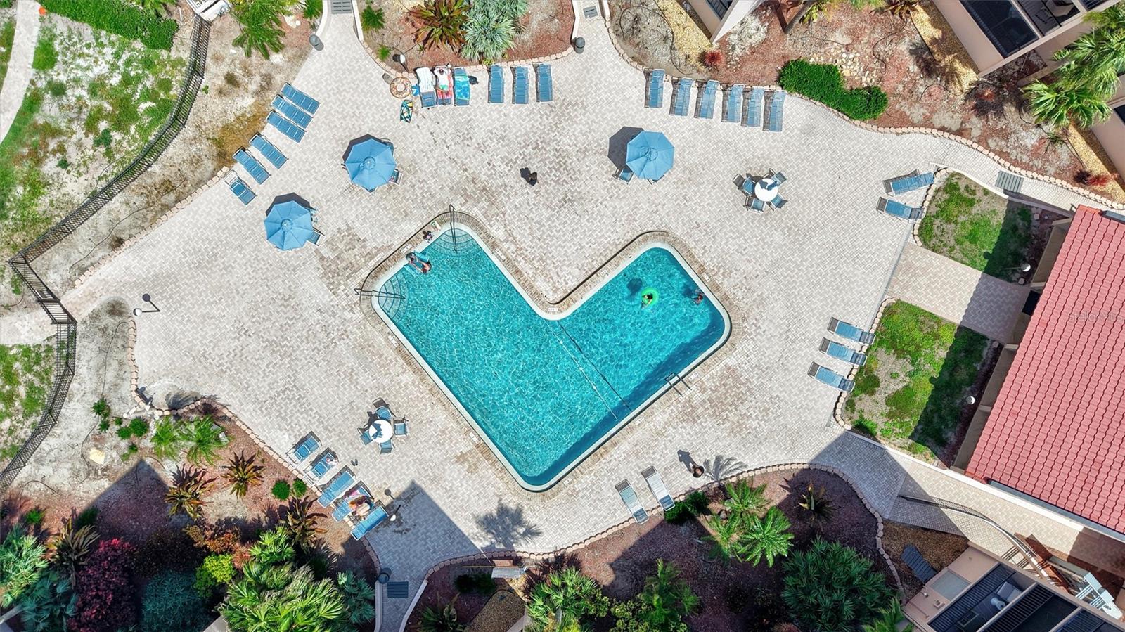 6480 MIDNIGHT PASS RD #211