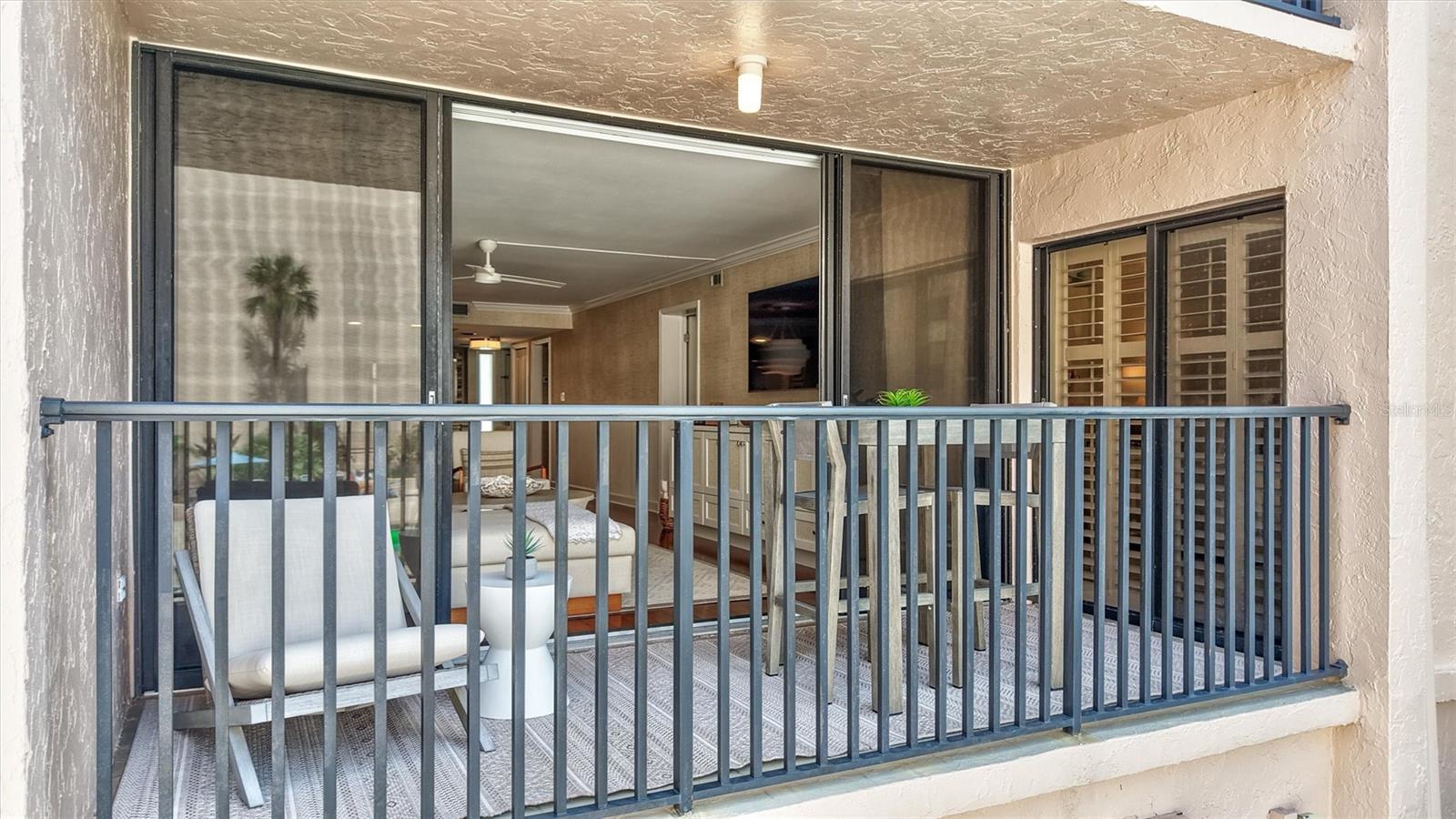 6480 MIDNIGHT PASS RD #211