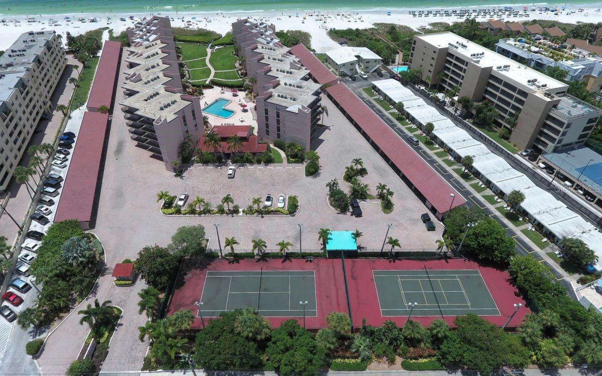 6480 MIDNIGHT PASS RD #211