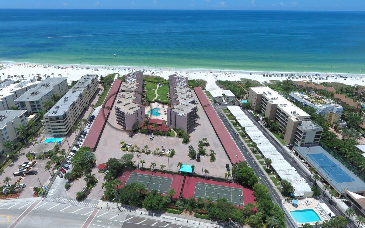 6480 MIDNIGHT PASS RD #211