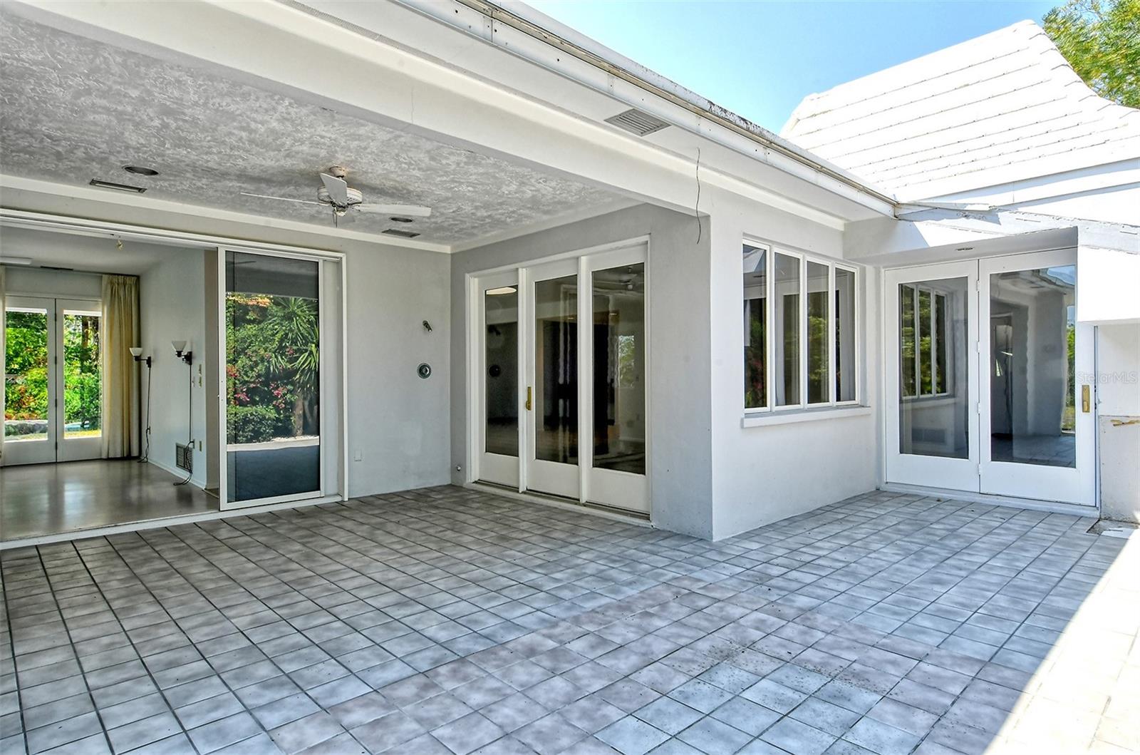 2800 CASEY KEY RD