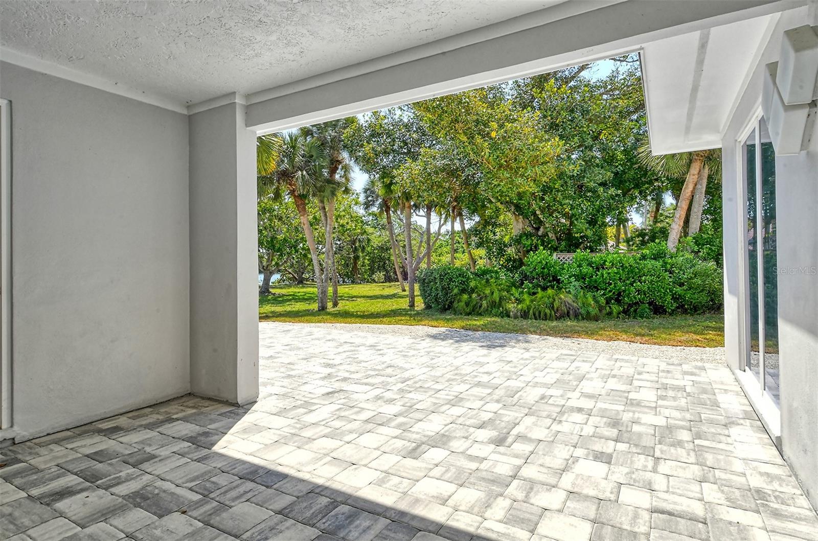 2800 CASEY KEY RD