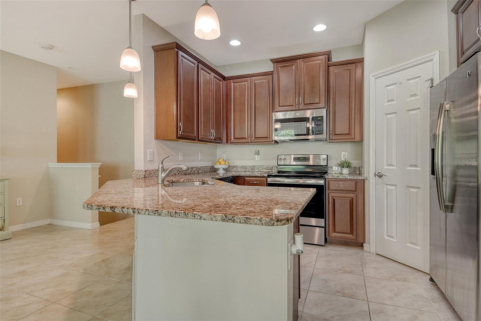 116 NAVIGATION CIR #106