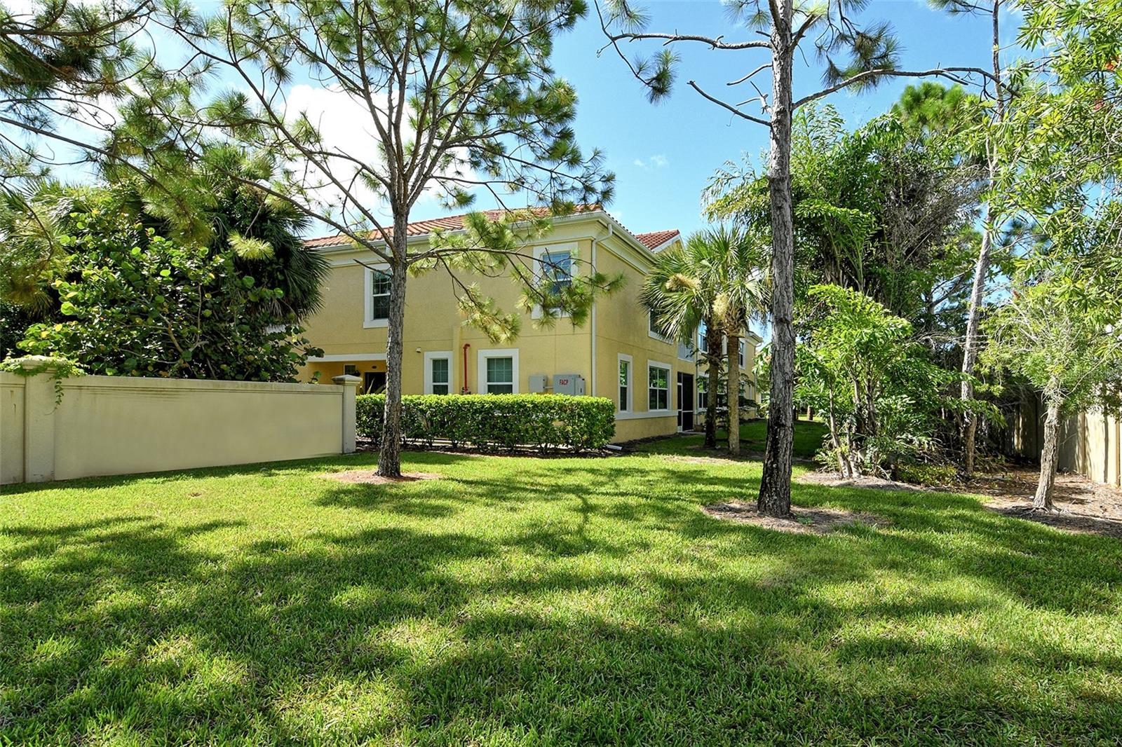 116 NAVIGATION CIR #106