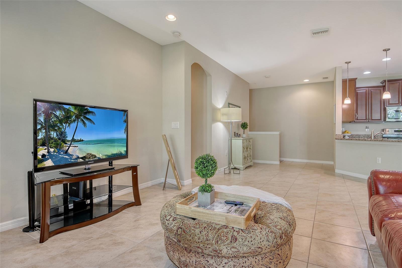 116 NAVIGATION CIR #106