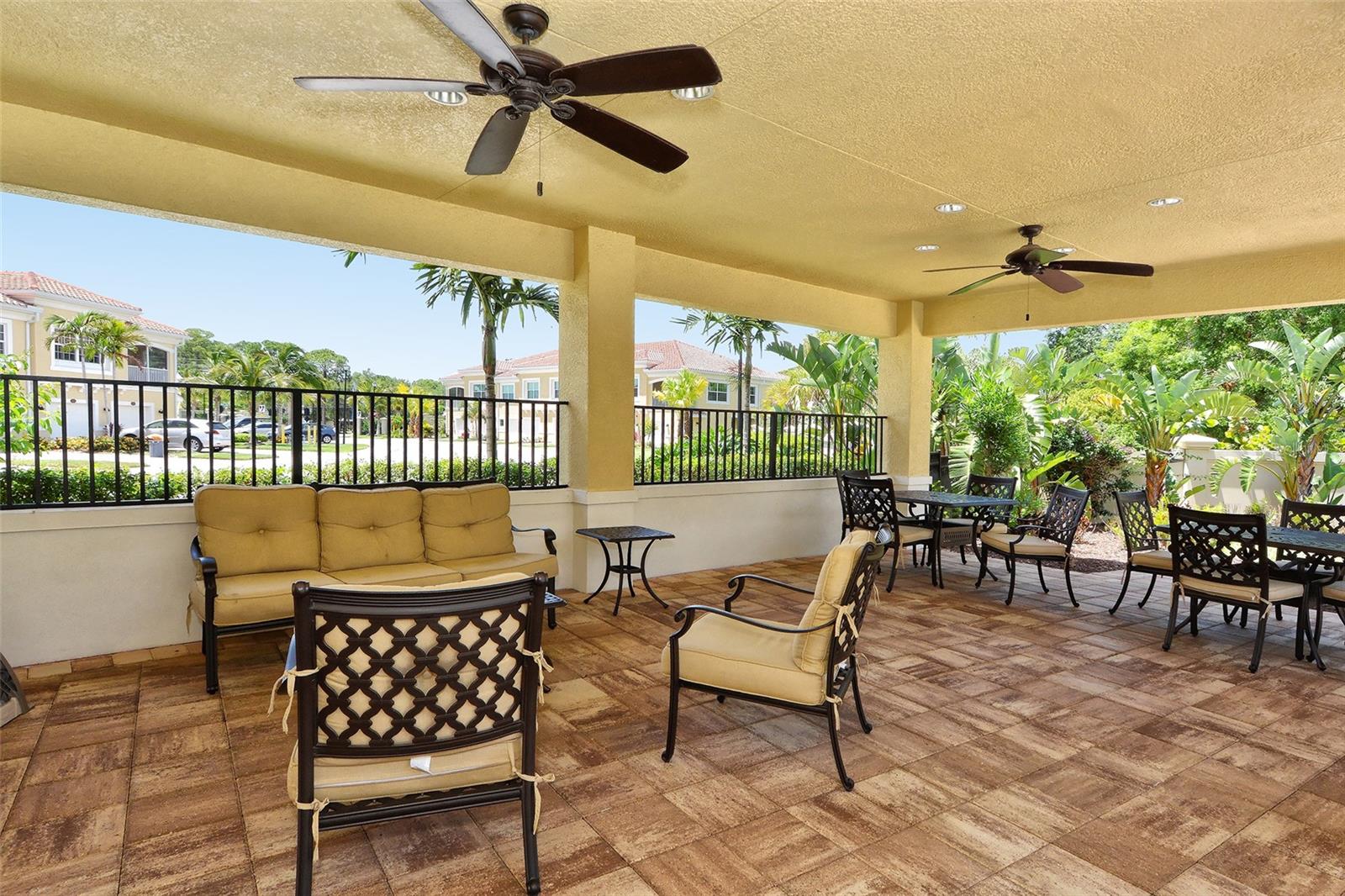 116 NAVIGATION CIR #106