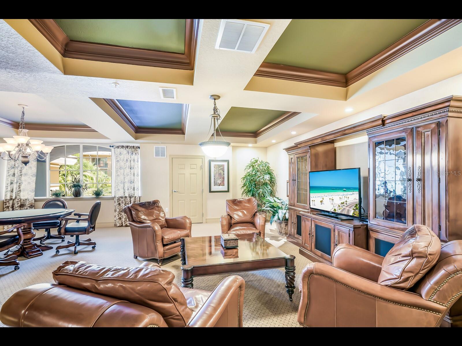 1064 N TAMIAMI TRL #1219