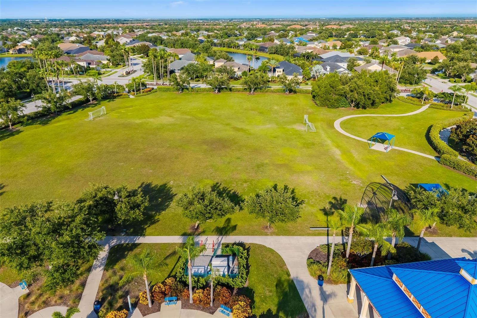 12153 FOREST PARK CIR