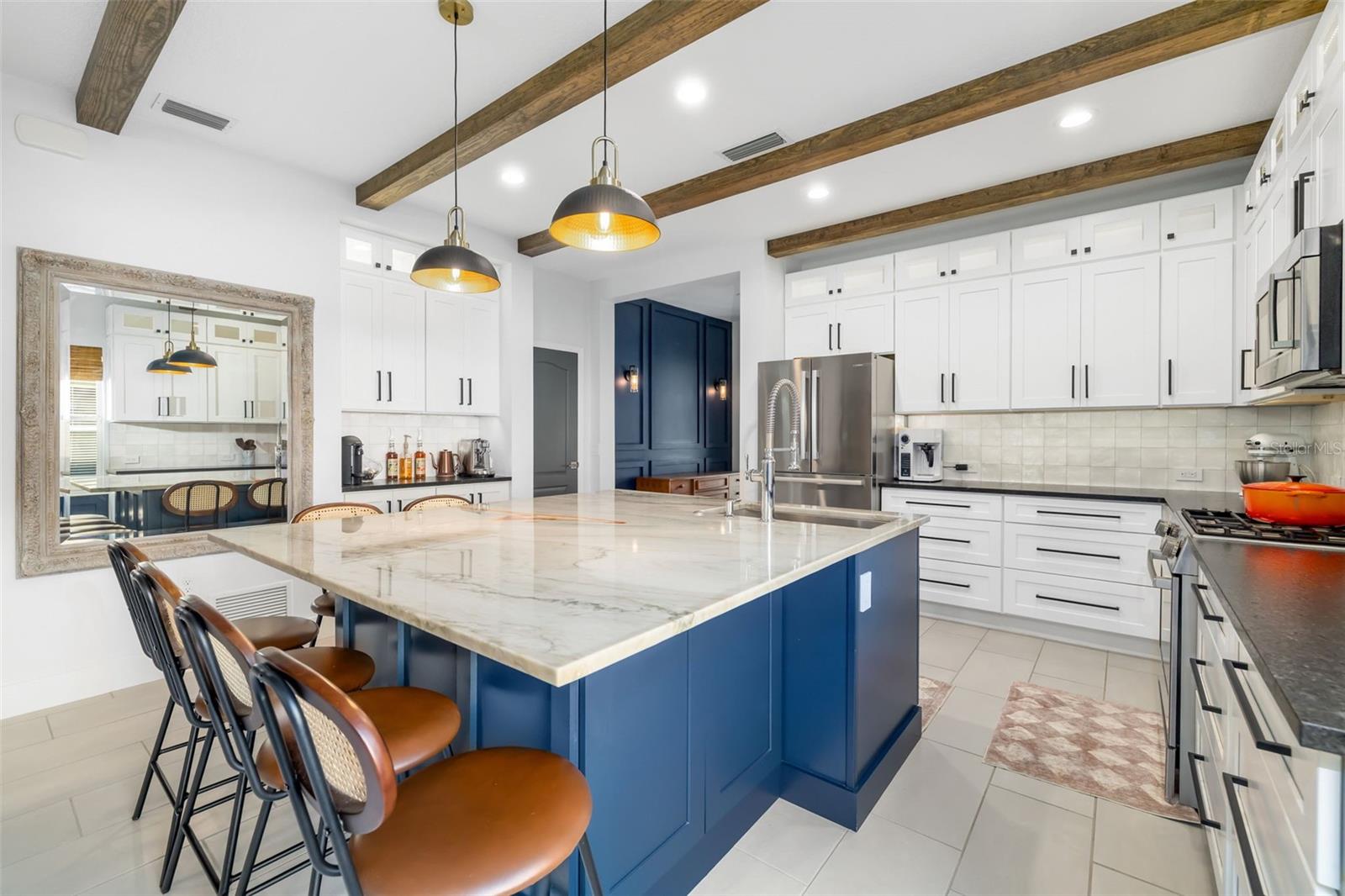 12153 FOREST PARK CIR