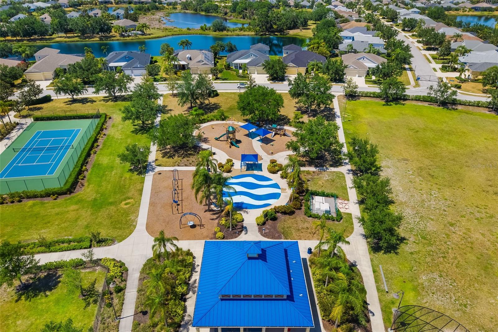 12153 FOREST PARK CIR