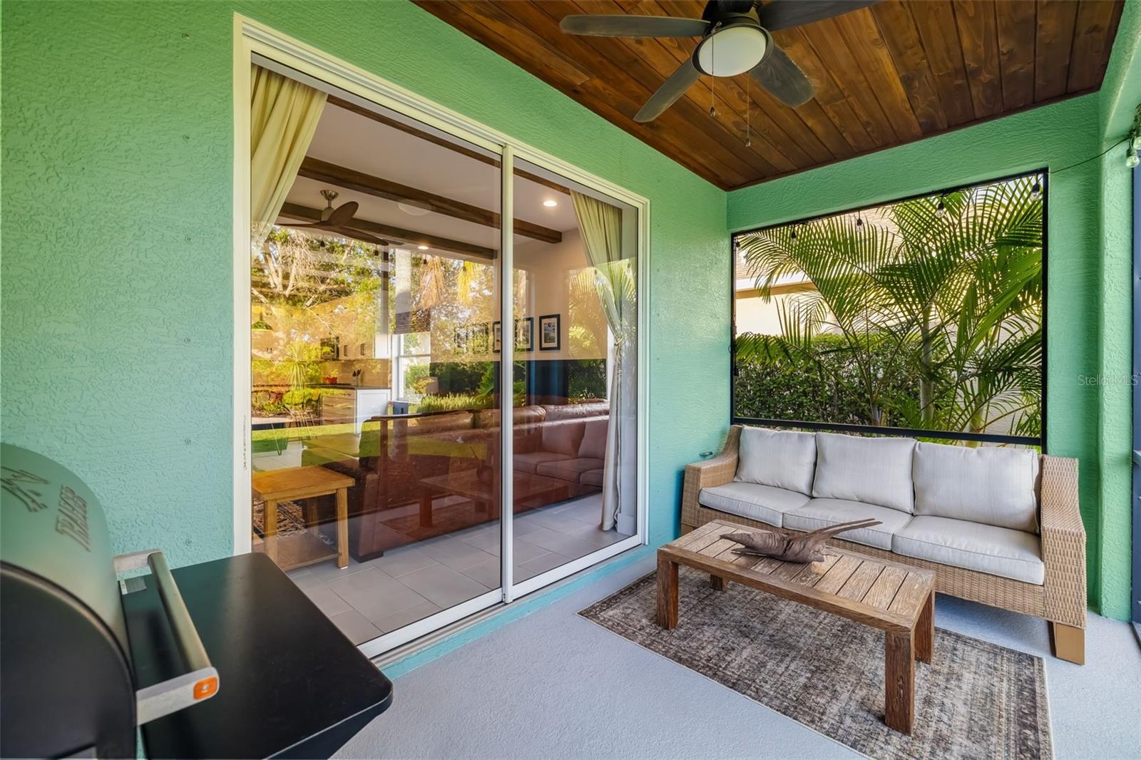 12153 FOREST PARK CIR