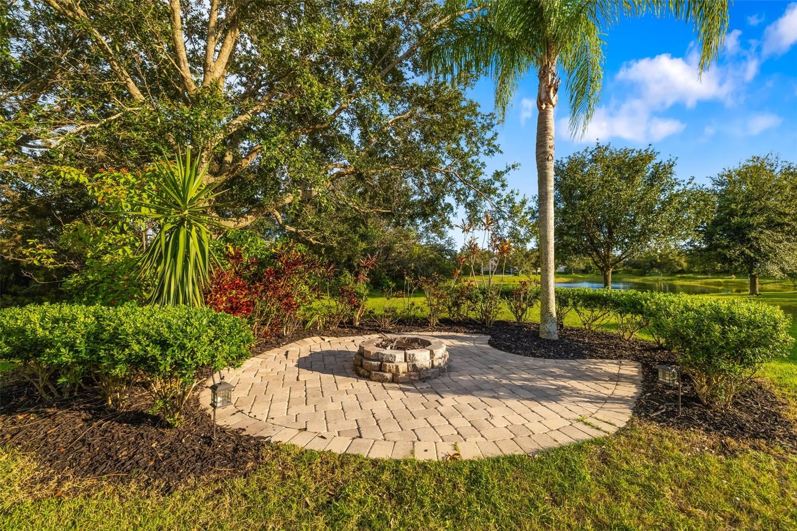 12153 FOREST PARK CIR