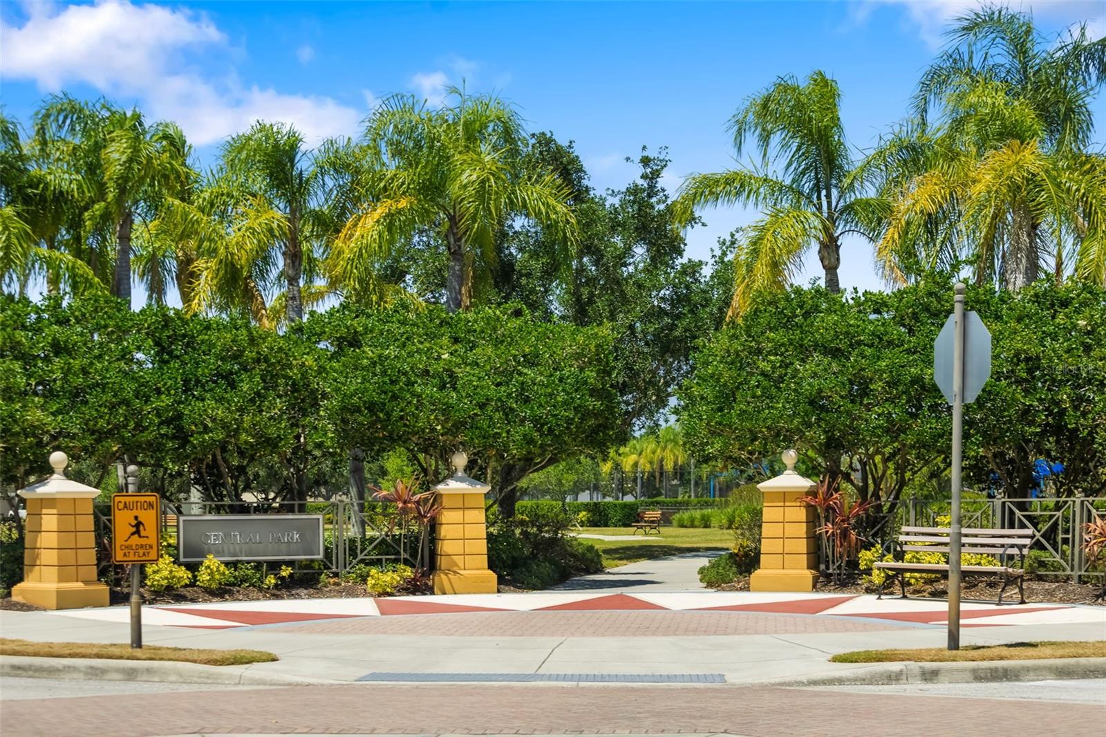 12153 FOREST PARK CIR