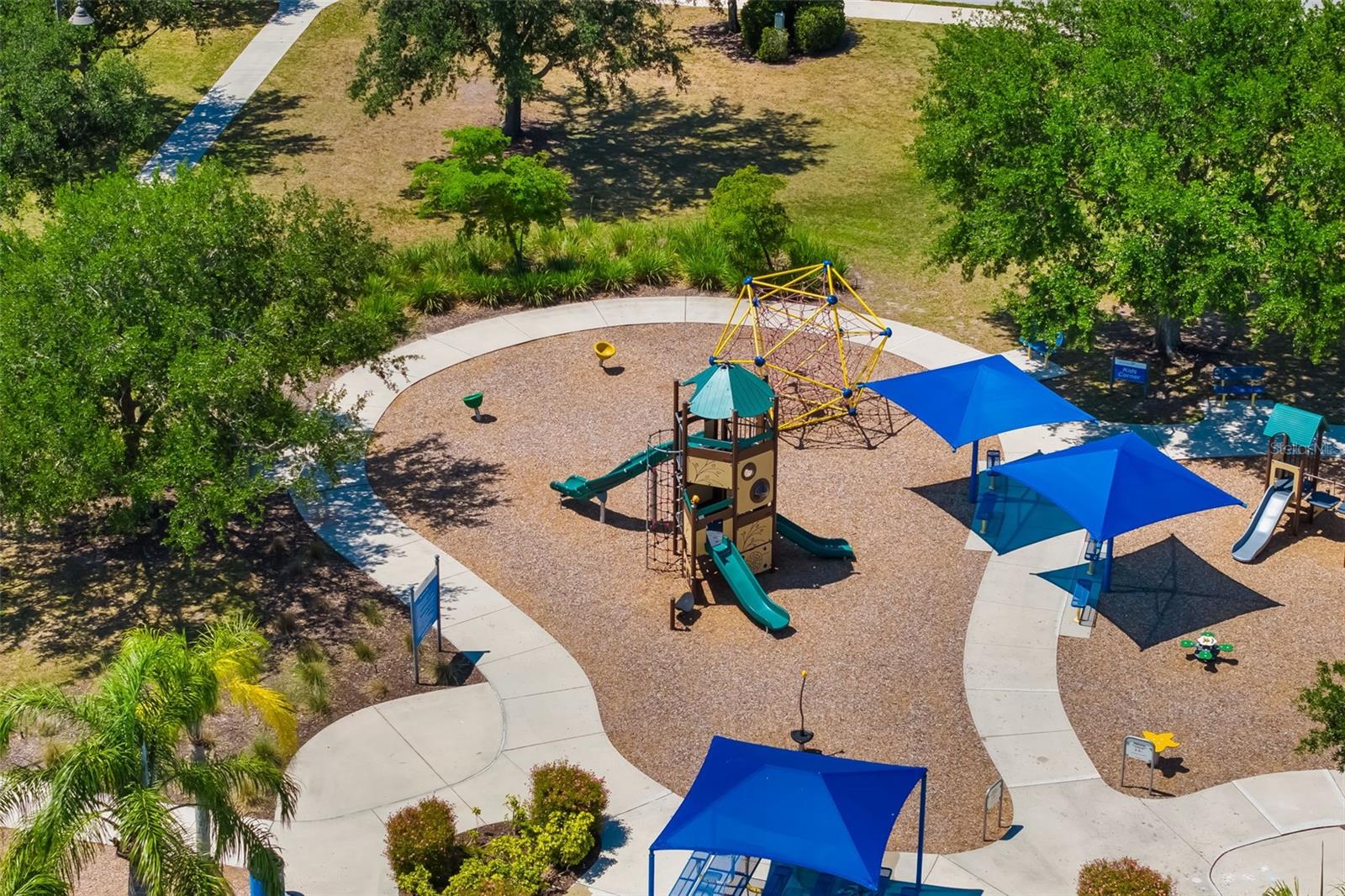 12153 FOREST PARK CIR