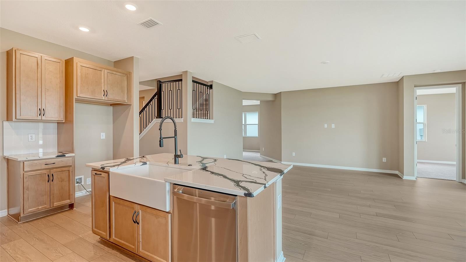 17225 SAVORY MIST CIR