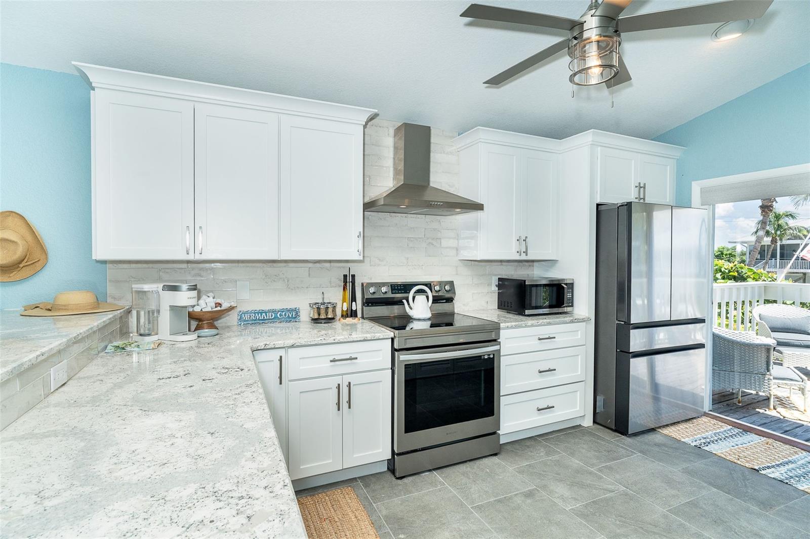 301 S GULF BLVD #407