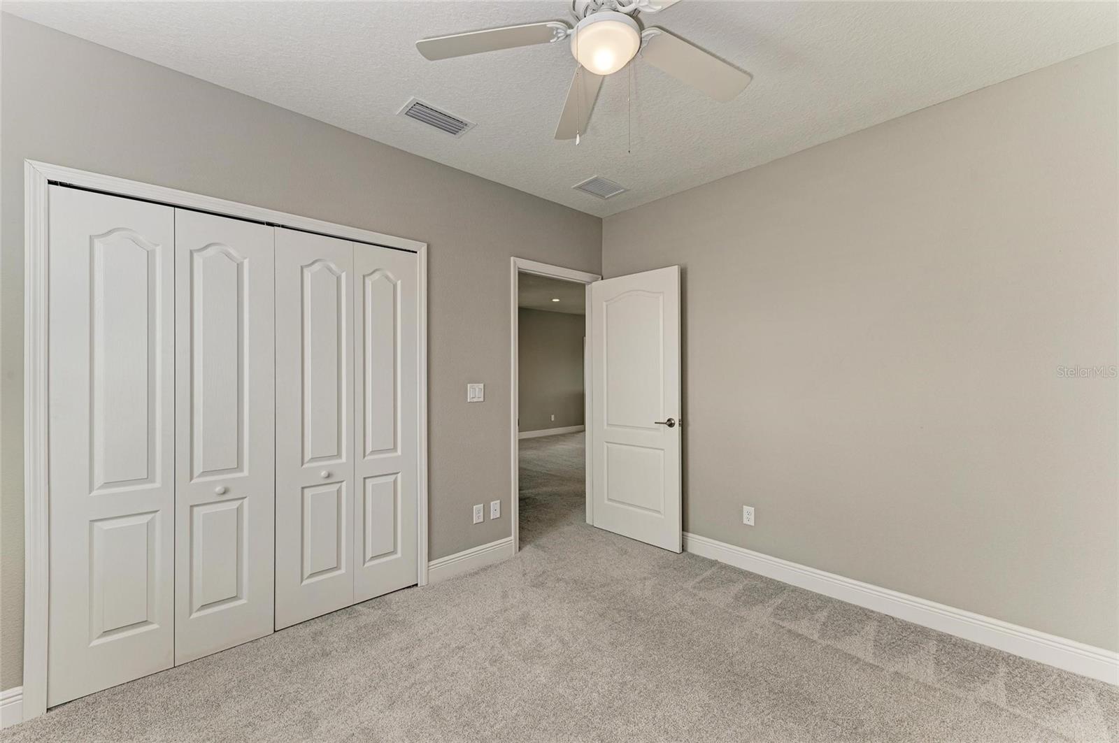 2802 BUTTERFLY JASMINE TRL