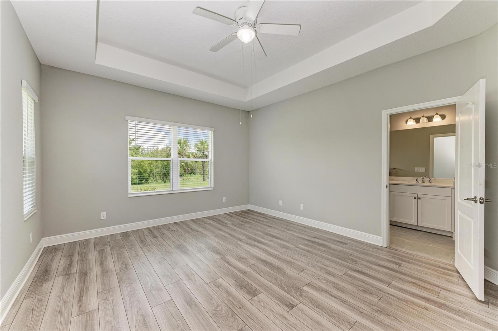 2802 BUTTERFLY JASMINE TRL