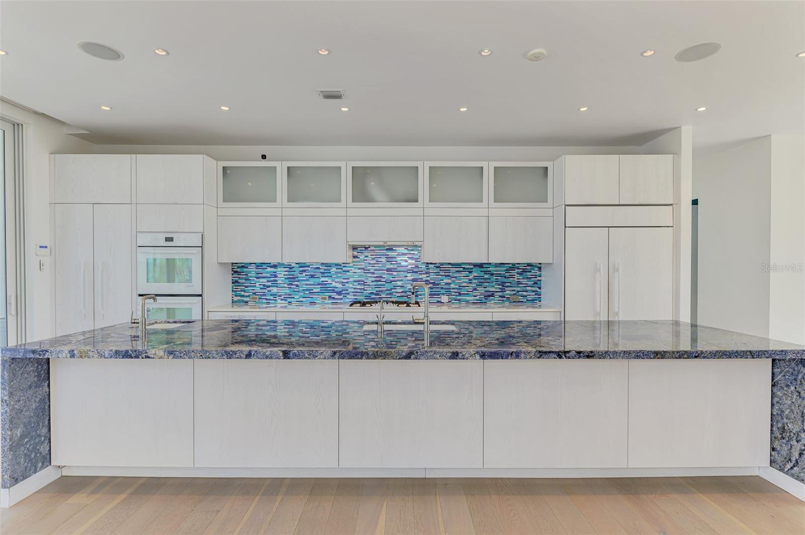 7410 MANASOTA KEY RD