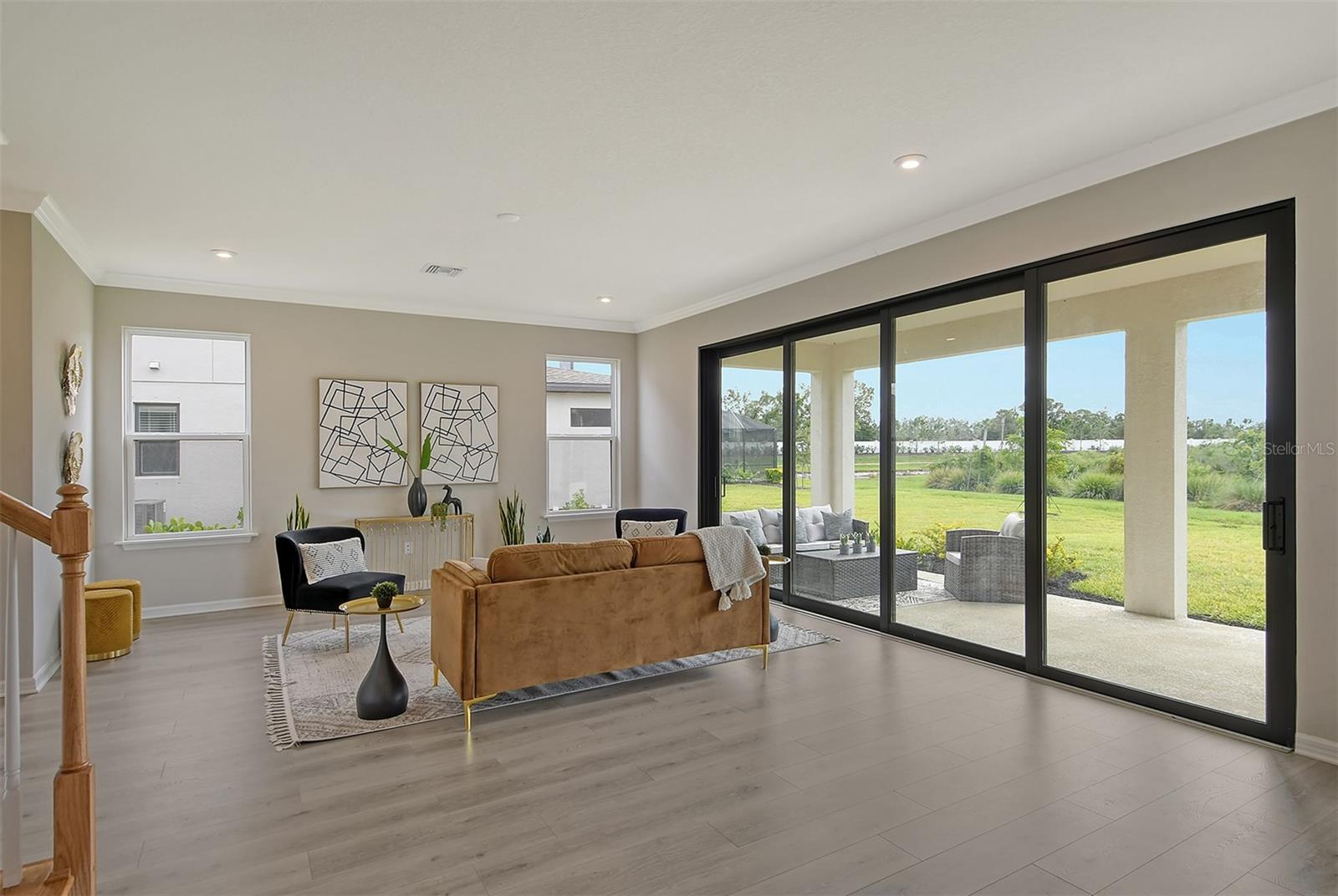 15324 SHADY PALMS LN