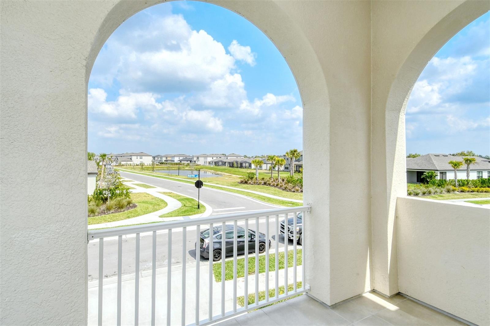 15324 SHADY PALMS LN