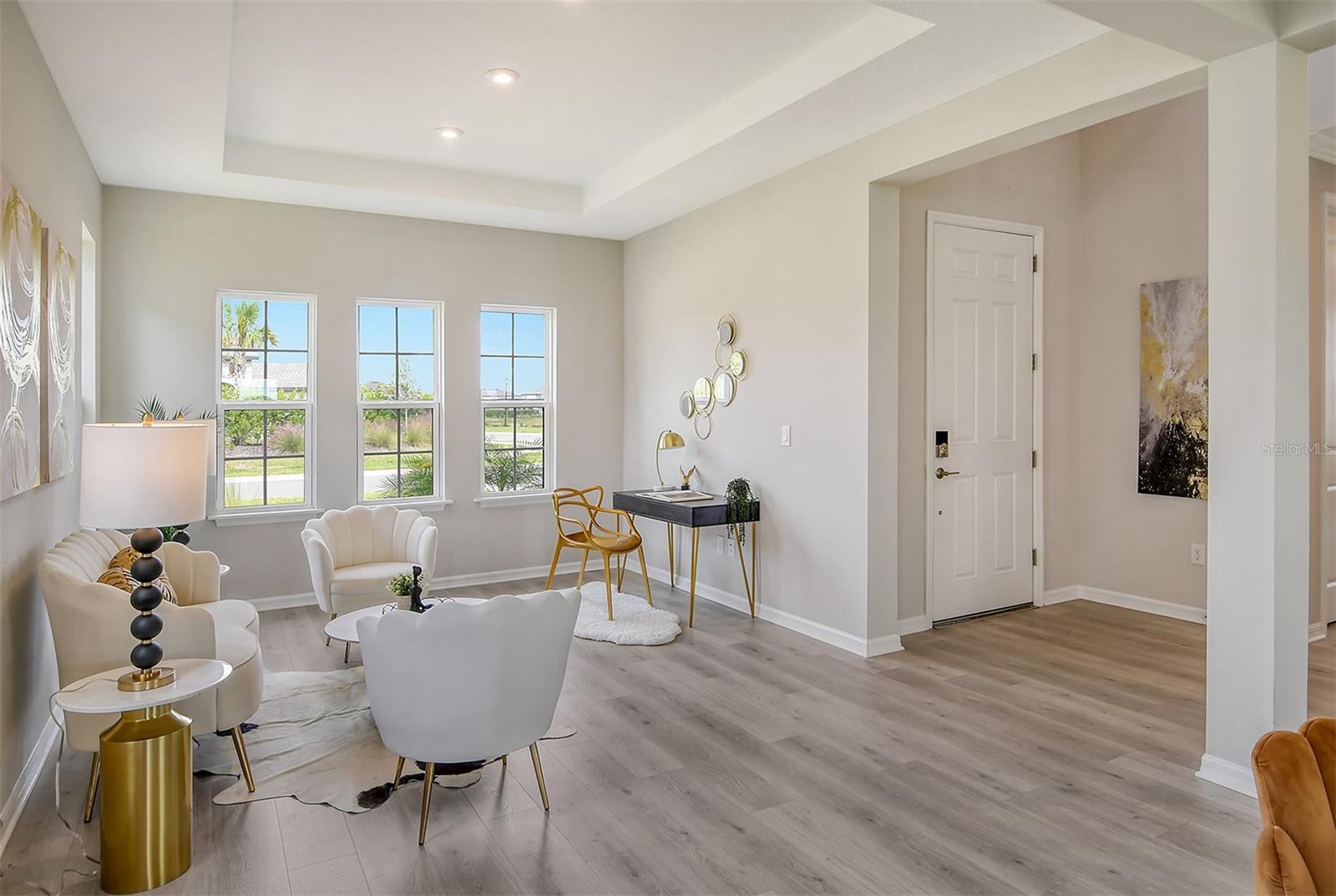 15324 SHADY PALMS LN