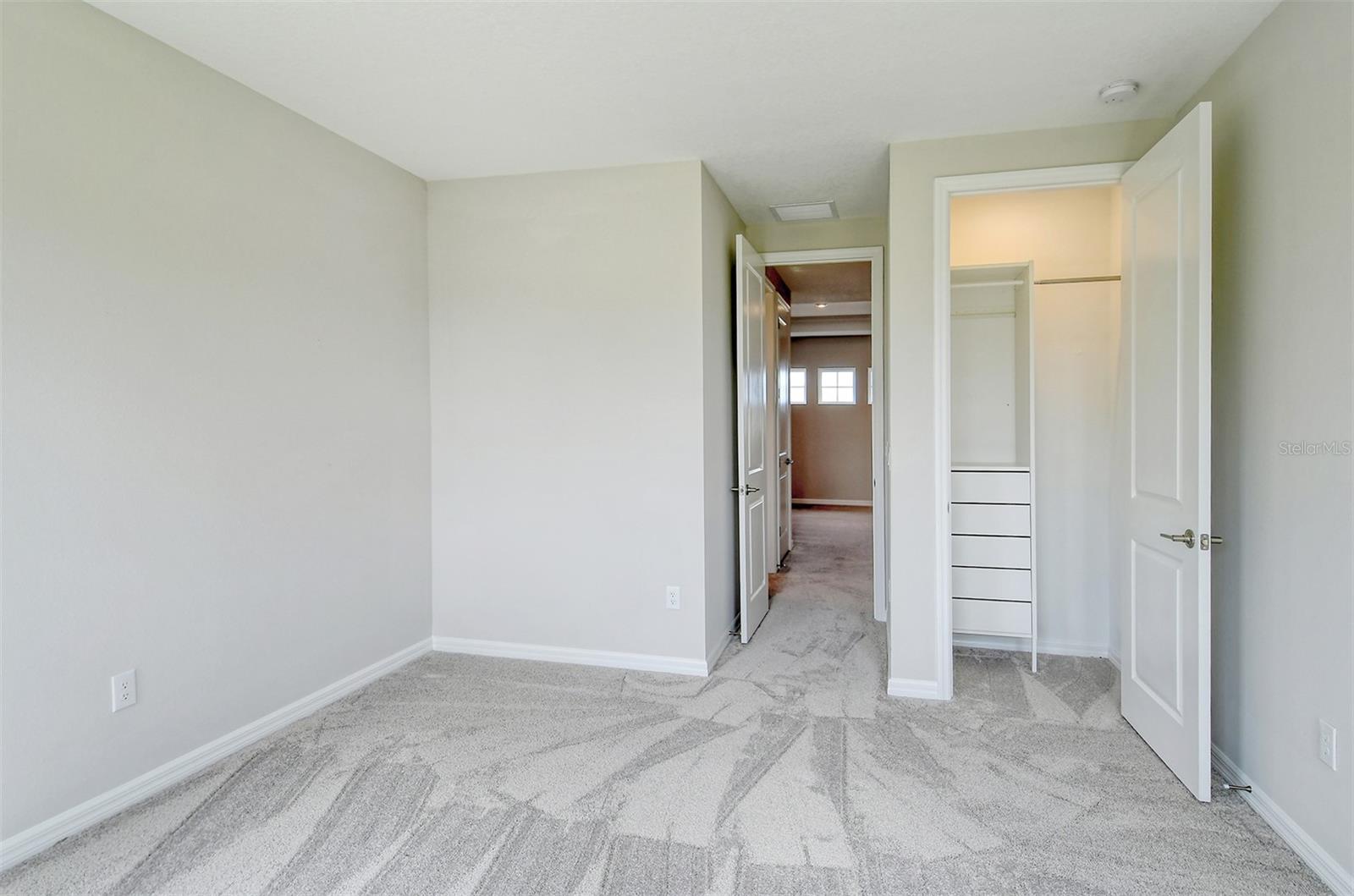 15324 SHADY PALMS LN