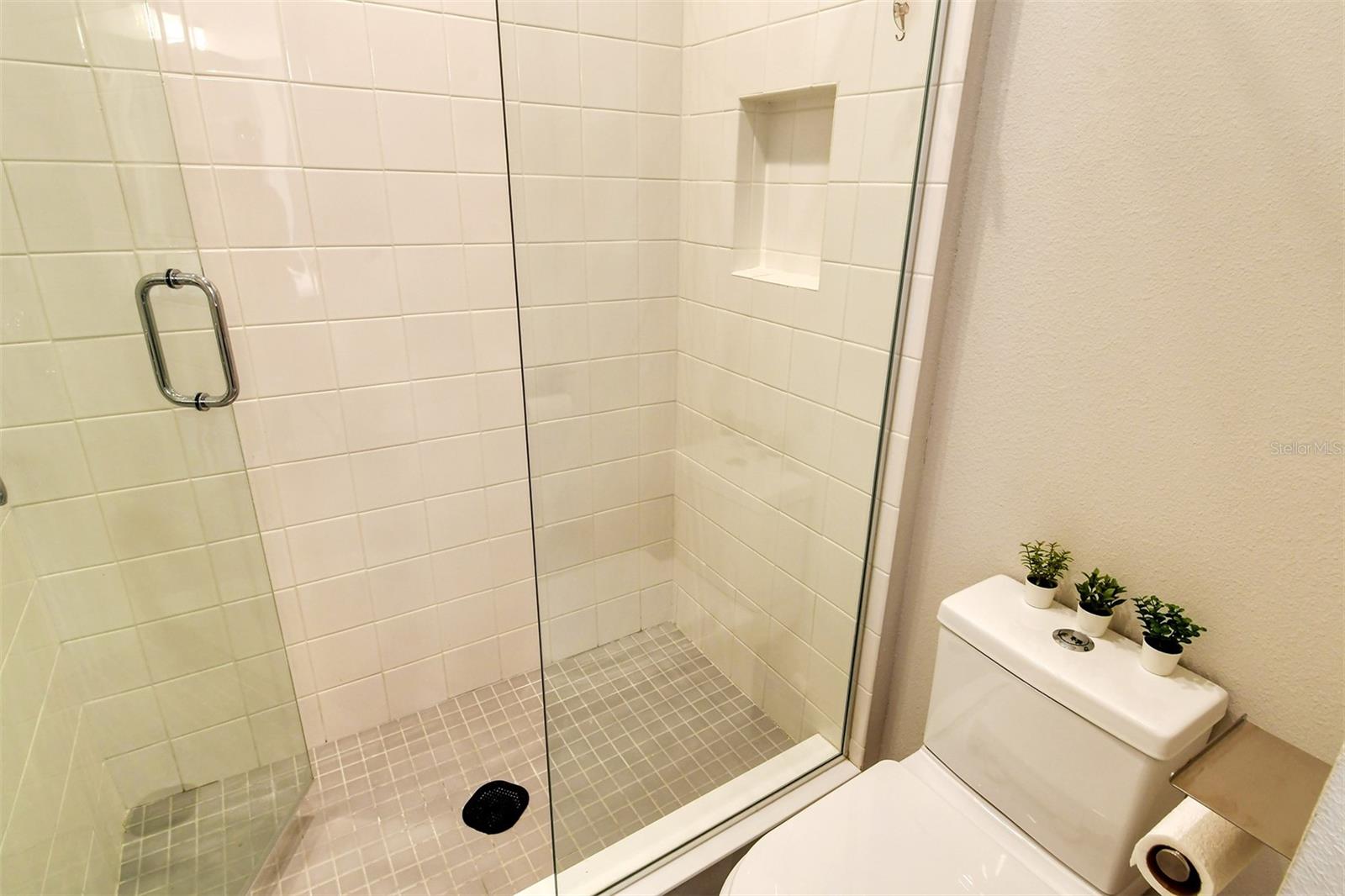 15324 SHADY PALMS LN