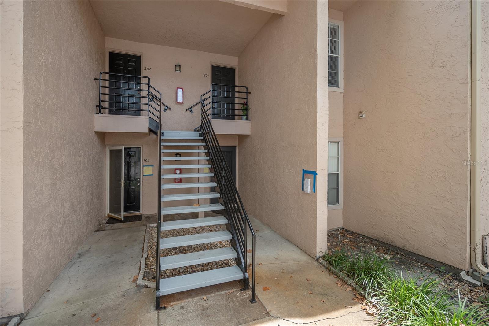 670 SANDY NECK LN #201