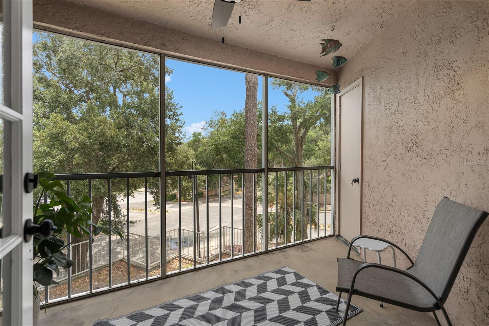 670 SANDY NECK LN #201