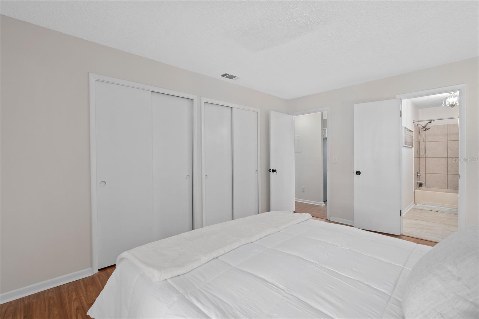 670 SANDY NECK LN #201