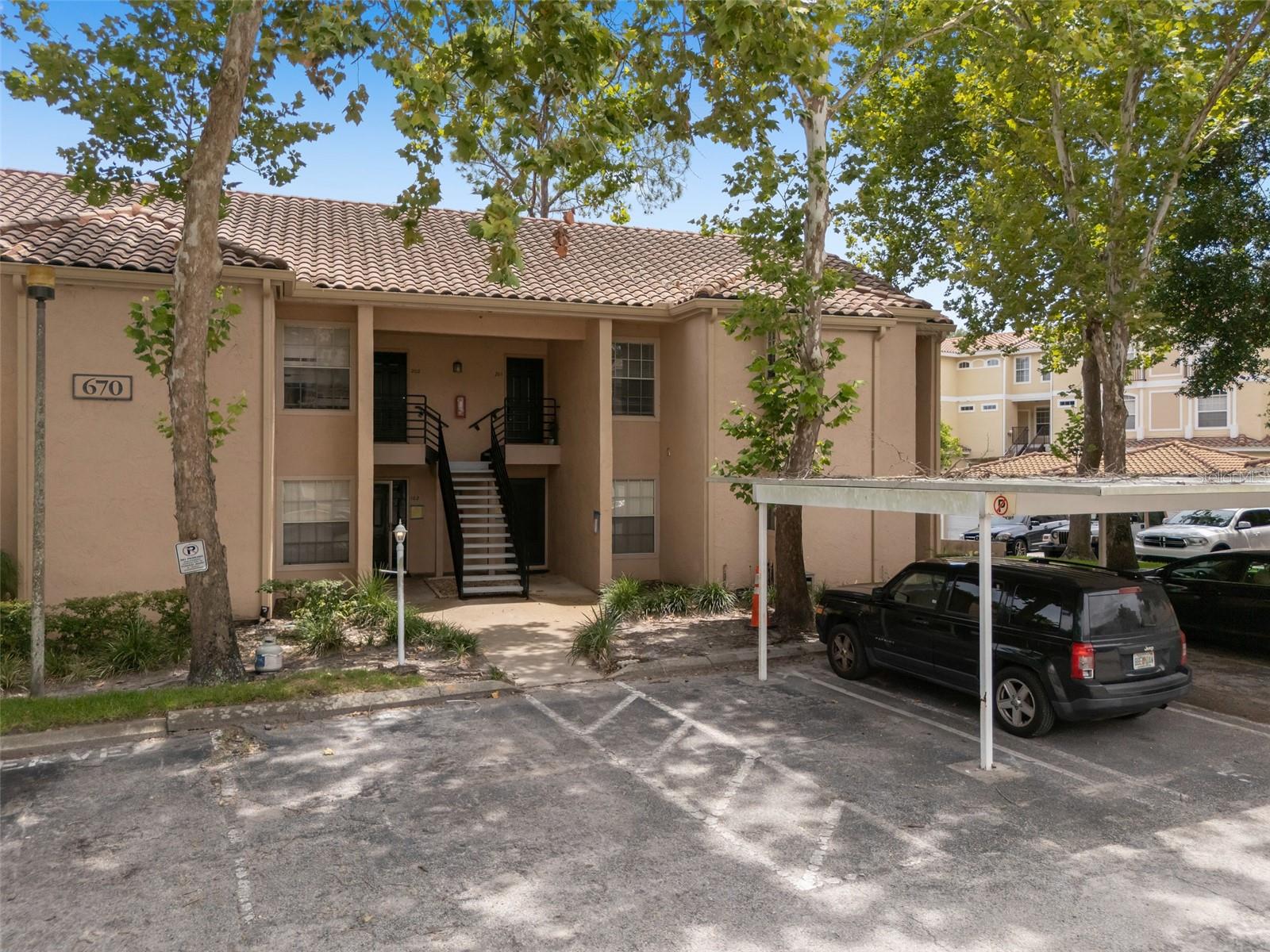 670 SANDY NECK LN #201