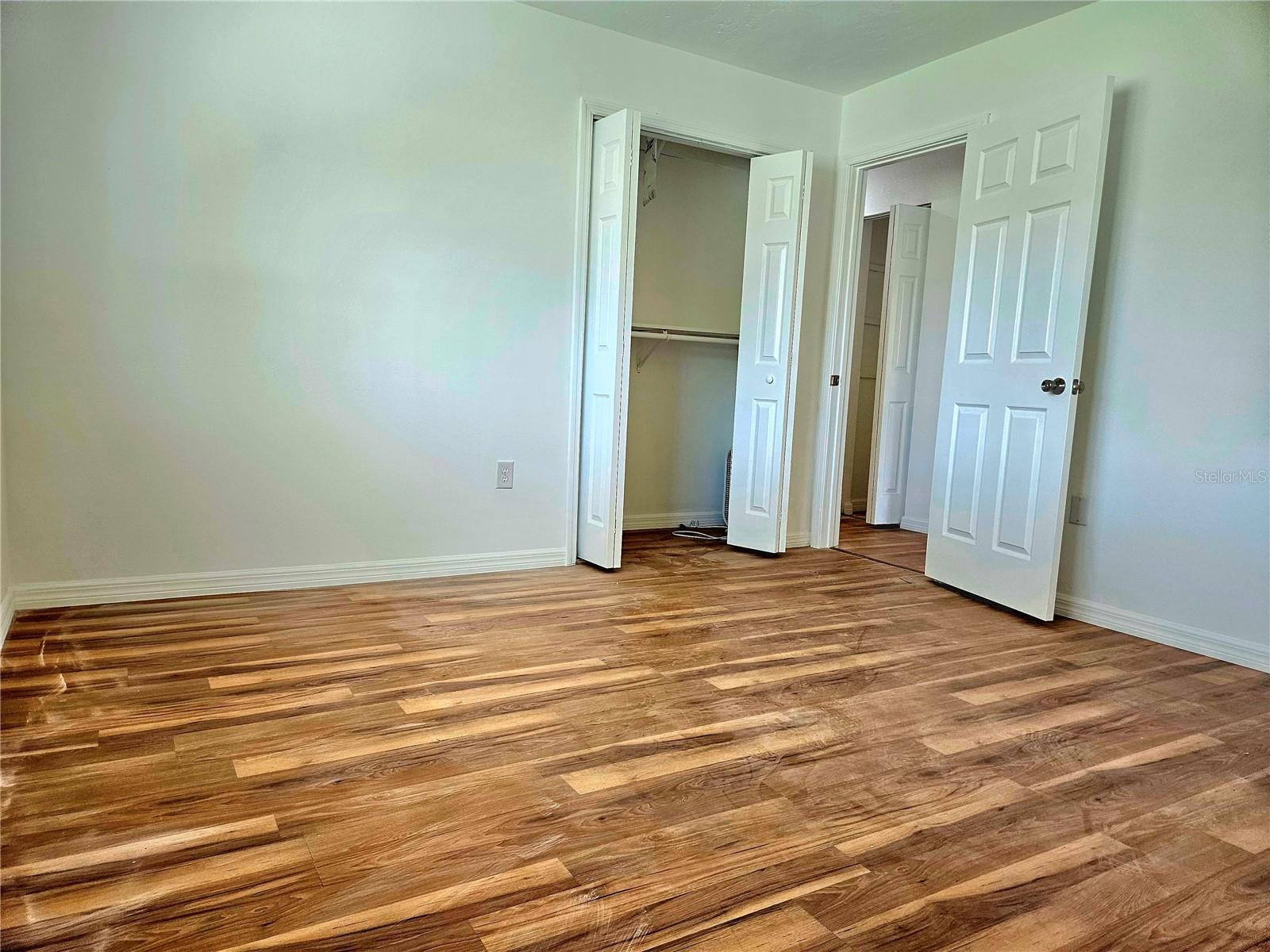 179 VISTA HERMOSA CIR #17B