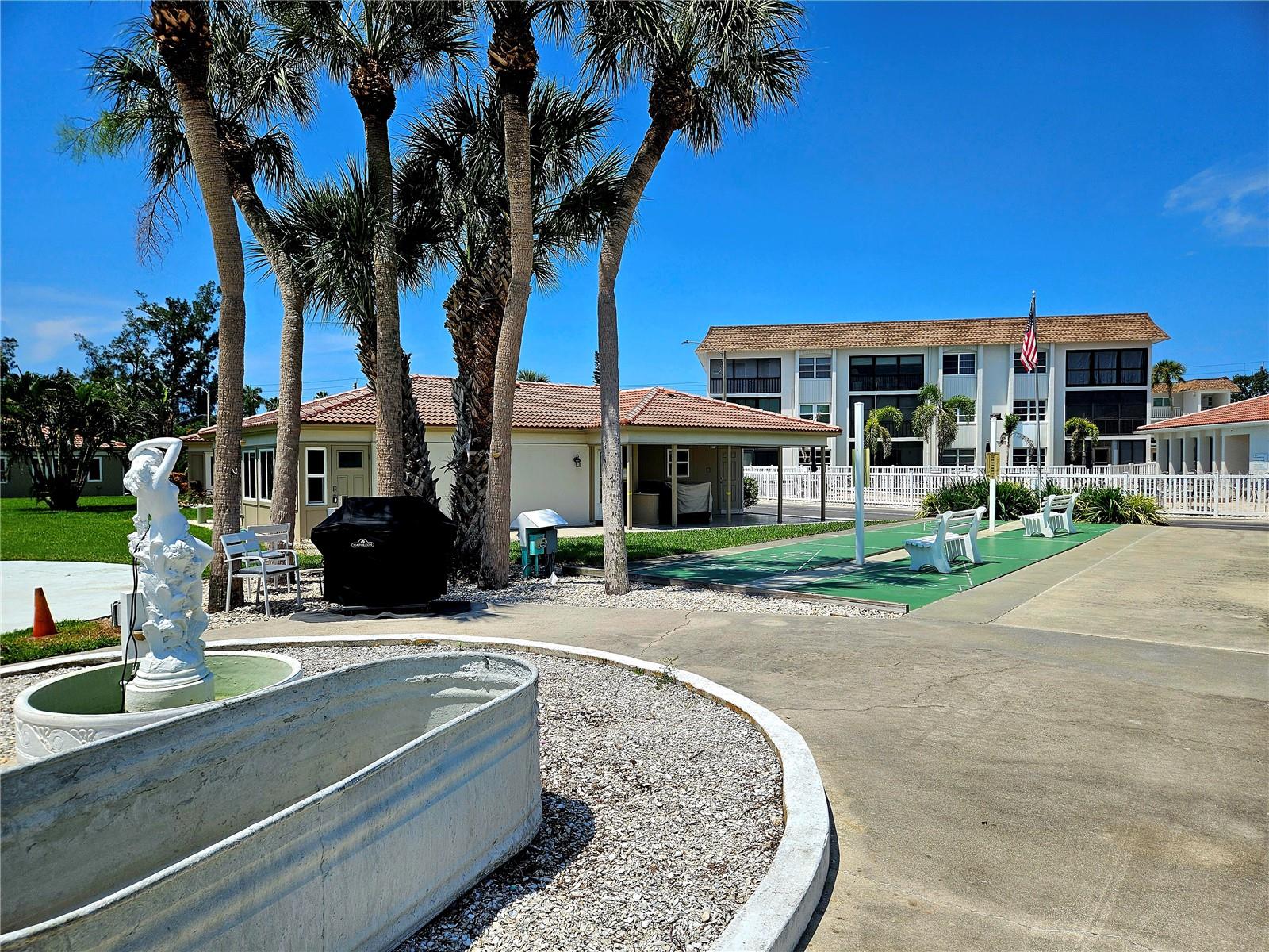 179 VISTA HERMOSA CIR #17B