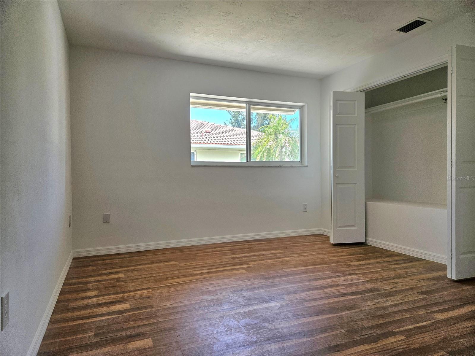 179 VISTA HERMOSA CIR #17B