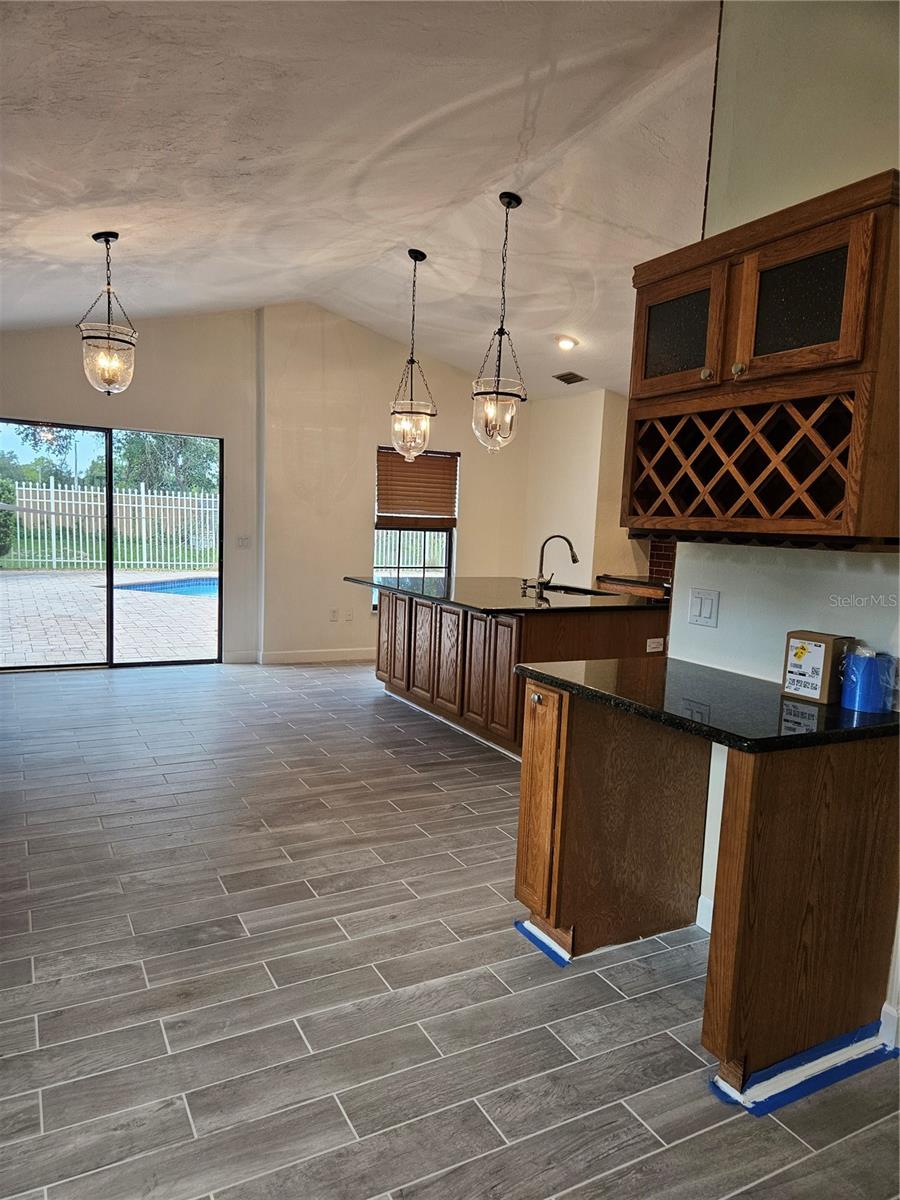 4252 PRAIRIE VIEW DR S