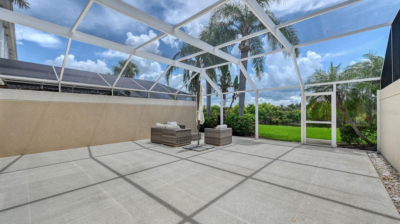 1531 BURGOS DR