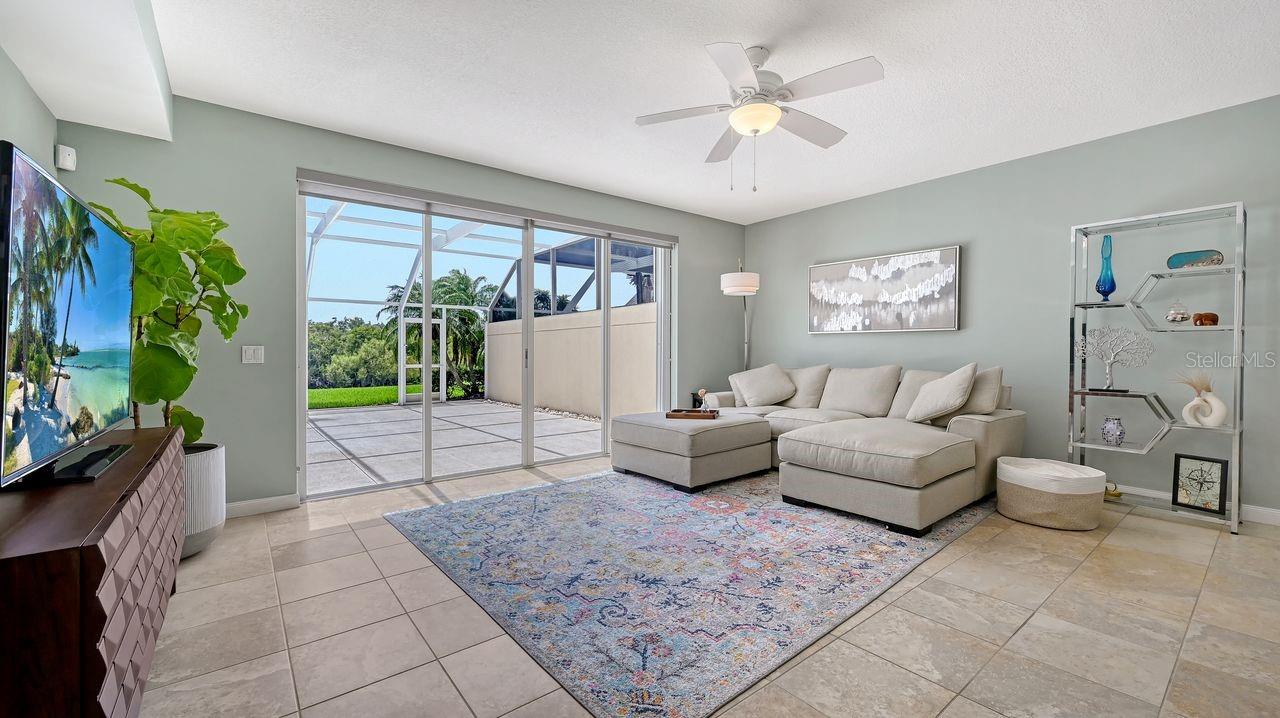 1531 BURGOS DR