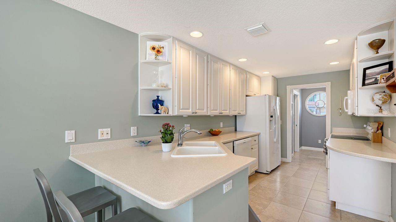 1531 BURGOS DR