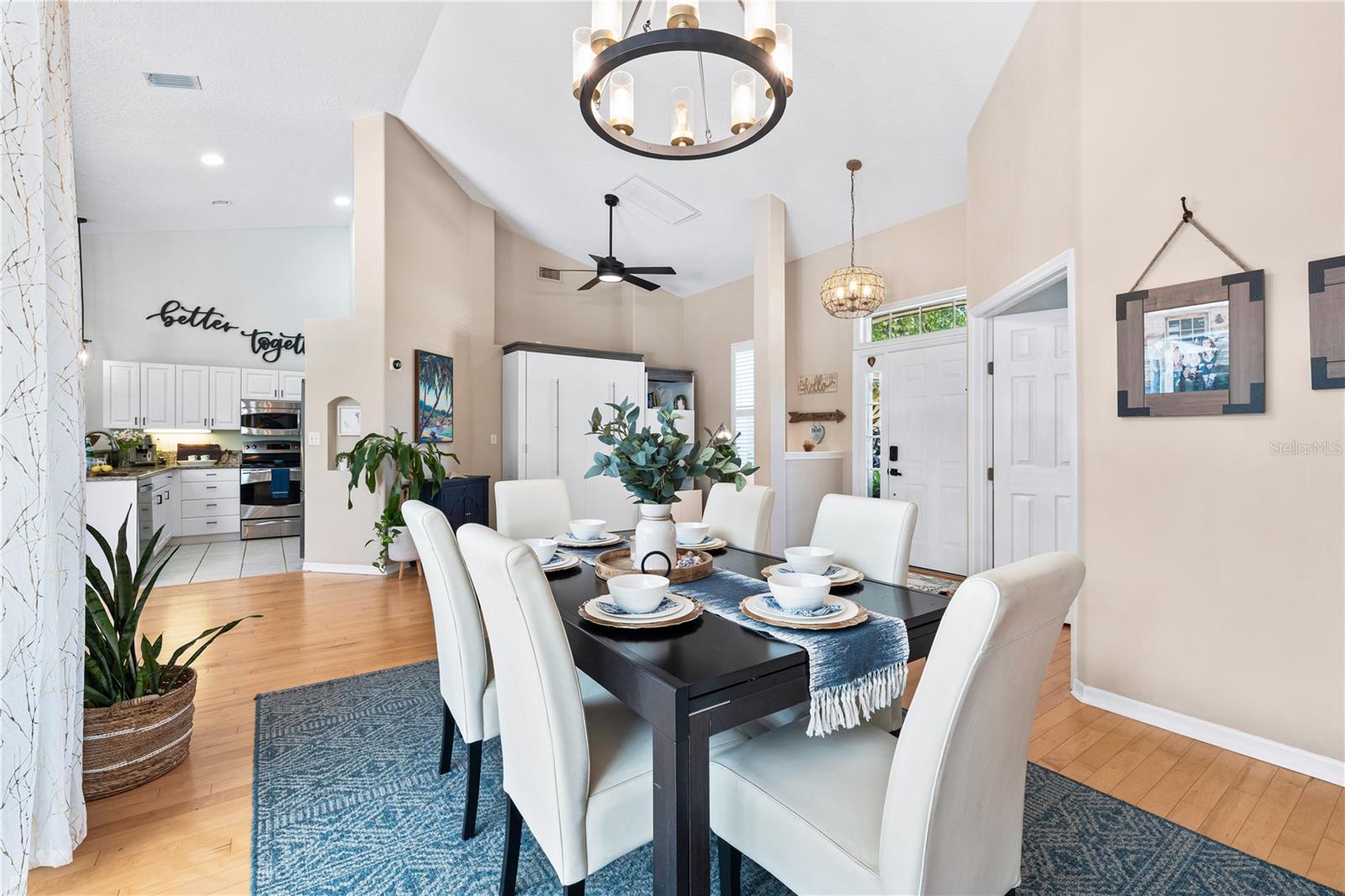 5272 SUNNYDALE CIR E