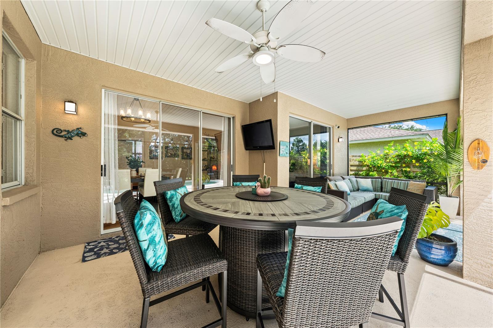 5272 SUNNYDALE CIR E