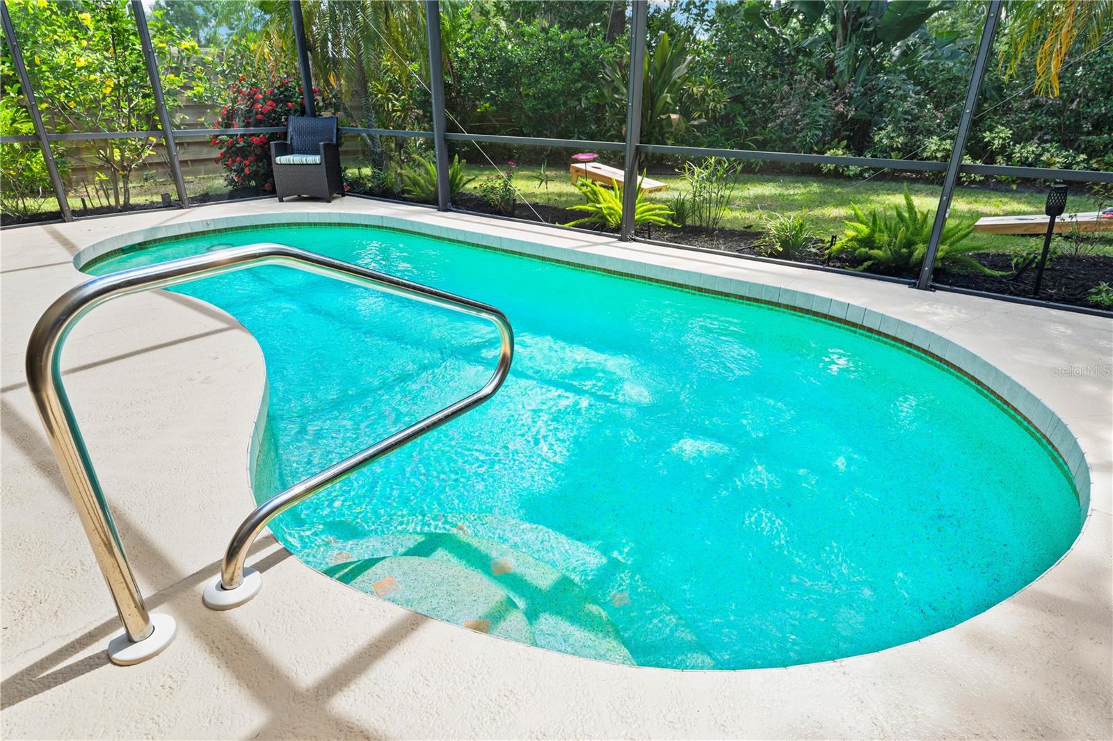 5272 SUNNYDALE CIR E